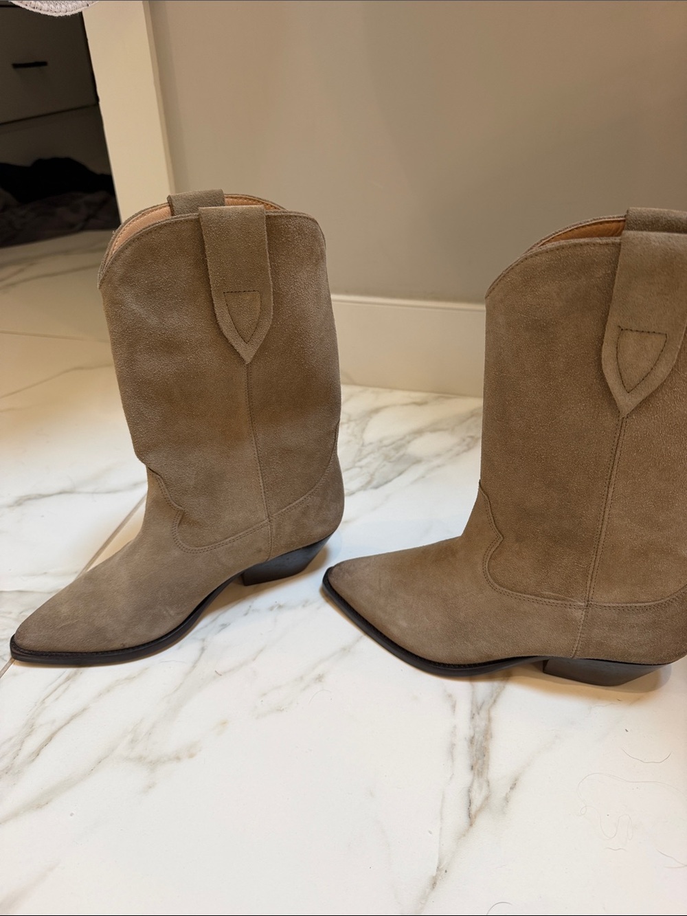 Isabel Marant Duerto NWOB Taupe Suede Western Boots size 36 - Picture 3 of 5